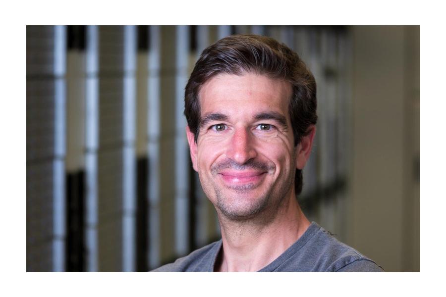 A new leader for the ESCAPE Data Infrastructure for Open Science workpackage